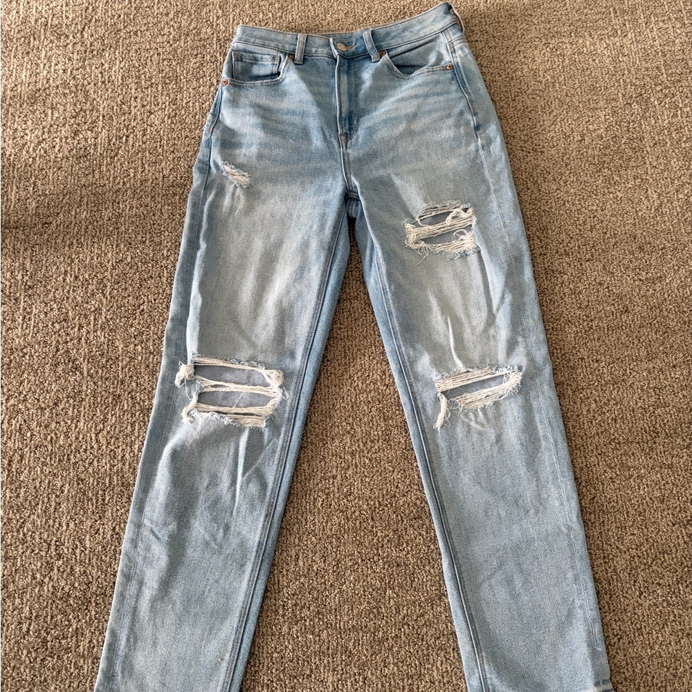 American Eagle Light Wash Women's Jeans